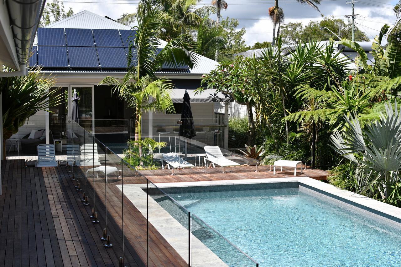 Byron Palms Guesthouse & Spa - Adults Only Byron Bay Extérieur photo